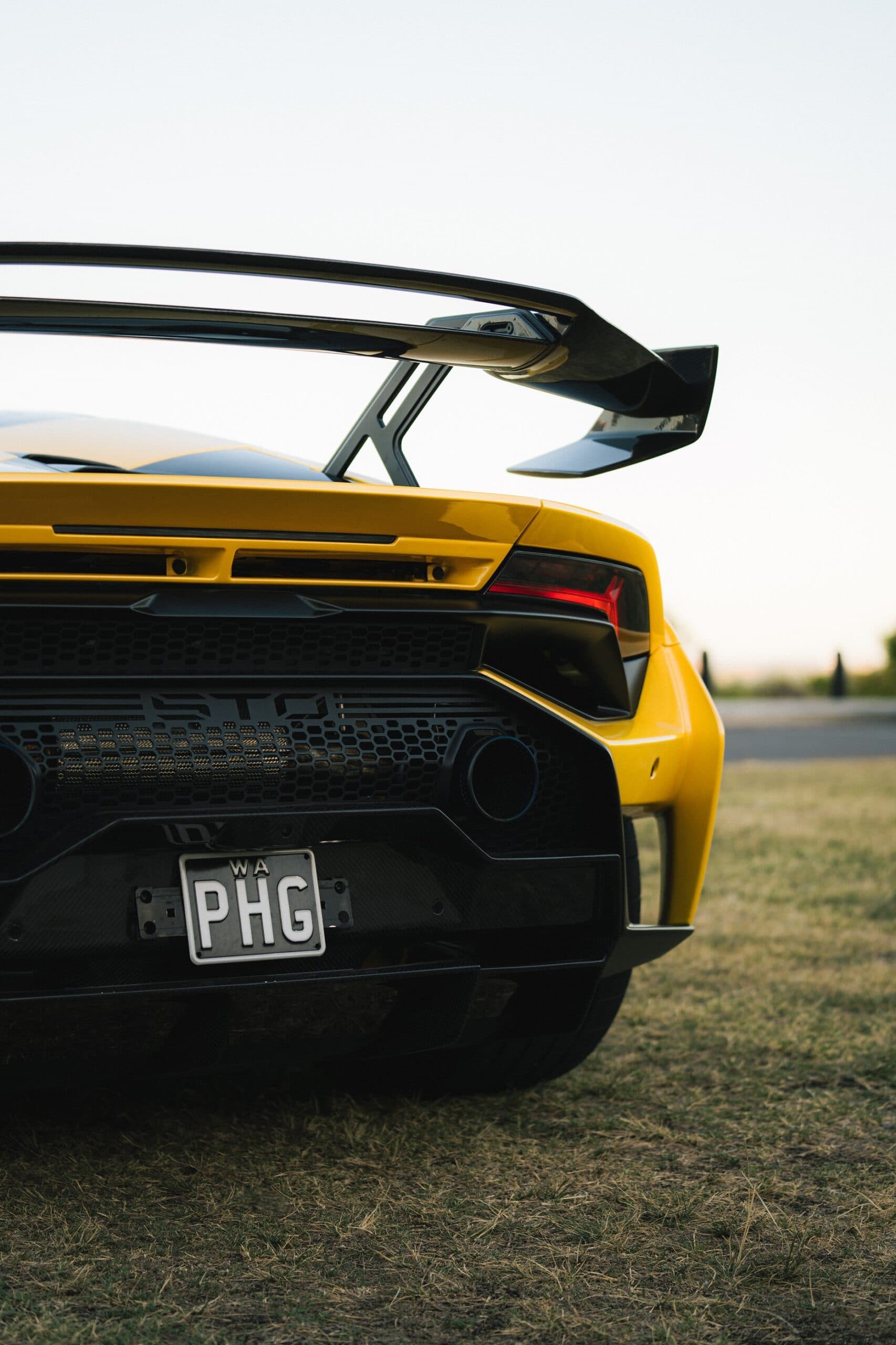 Lamborghini Huracan LP610-4 Spyder Exterior Parts Carbon Fiber Conversion Kits view 18