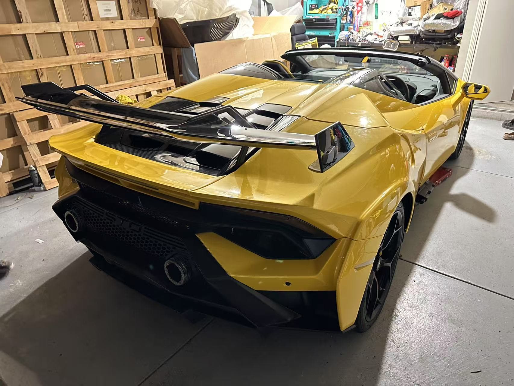 Lamborghini Huracan LP610-4 Spyder Exterior Parts Carbon Fiber Conversion Kits view 5