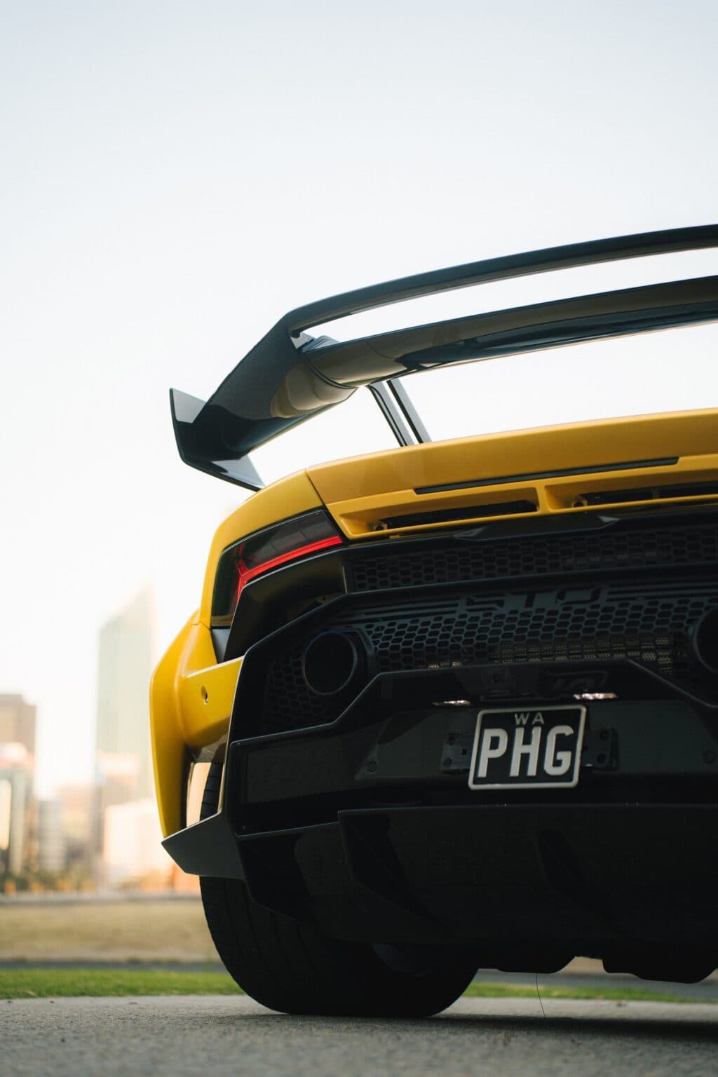Lamborghini Huracan LP610-4 Spyder Exterior Parts Carbon Fiber Conversion Kits view 19